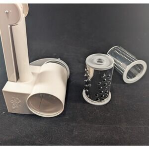 Pampered Chef Deluxe Rotary Grater White with 2 Stainless Steel Drums 1277